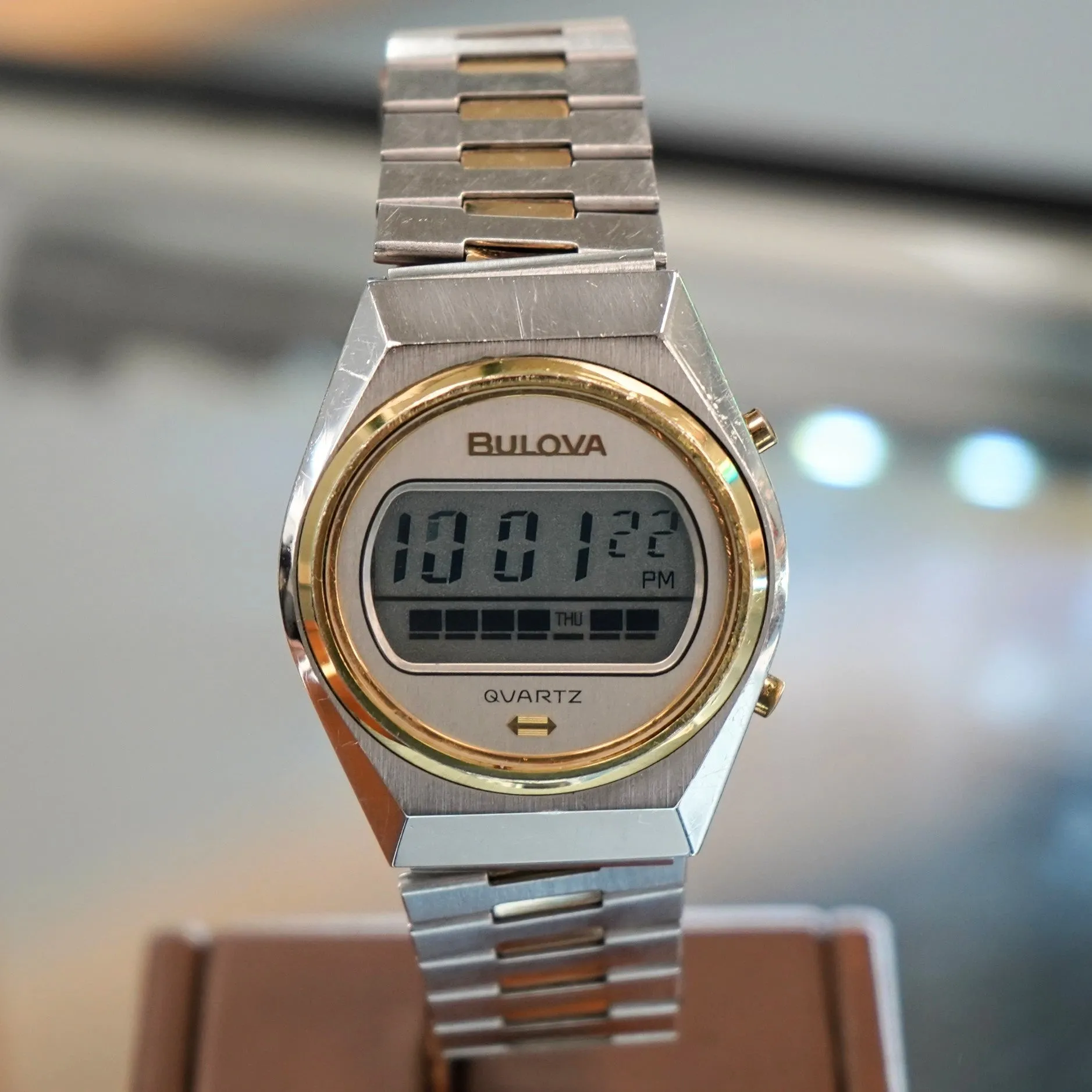 1977 BULOVA Quartz Digital Watch #81301 Two-Tone Case & Original Bracelet - ALL Stainless Steel