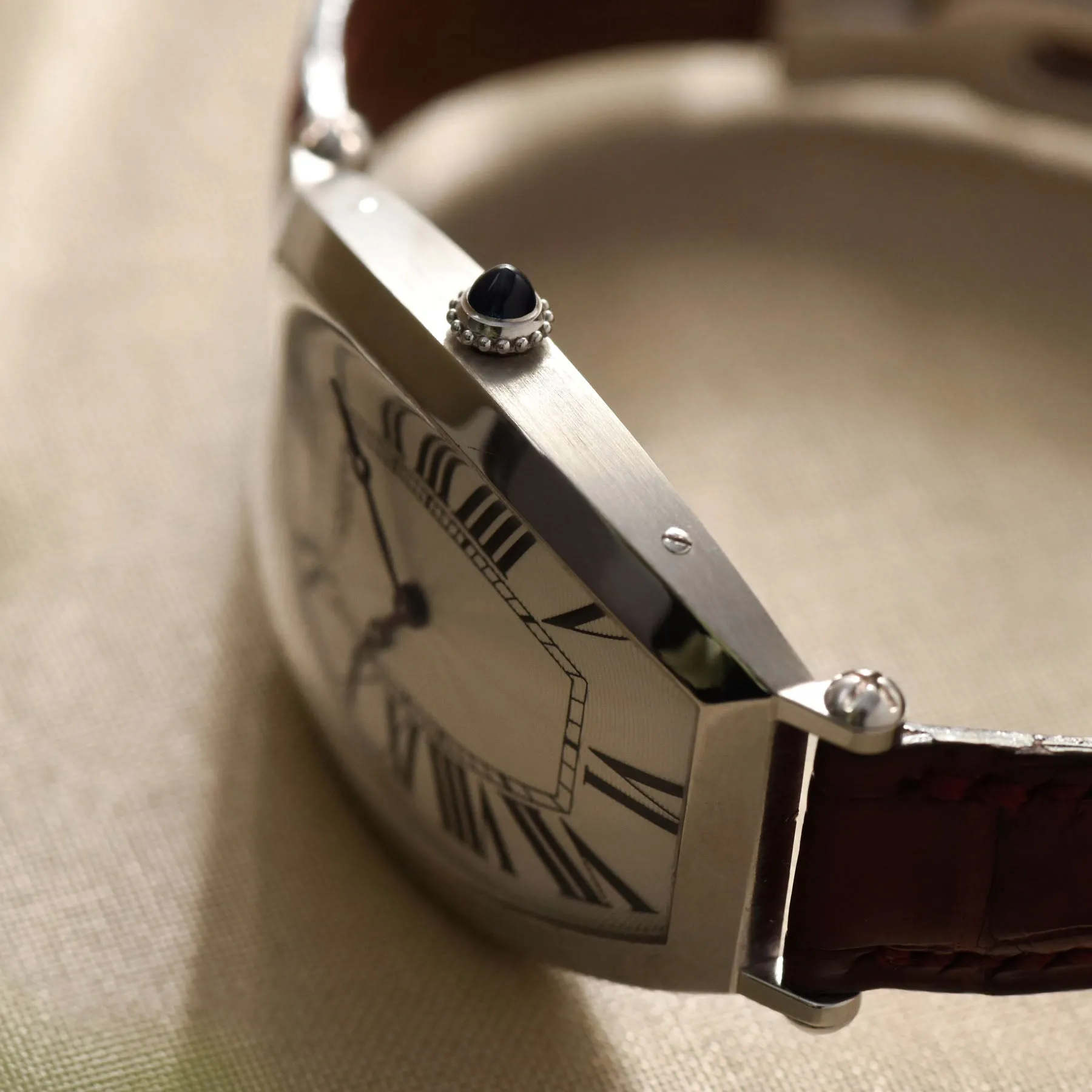 Cartier Tonneau Platinum Limited Edition Collection Privée