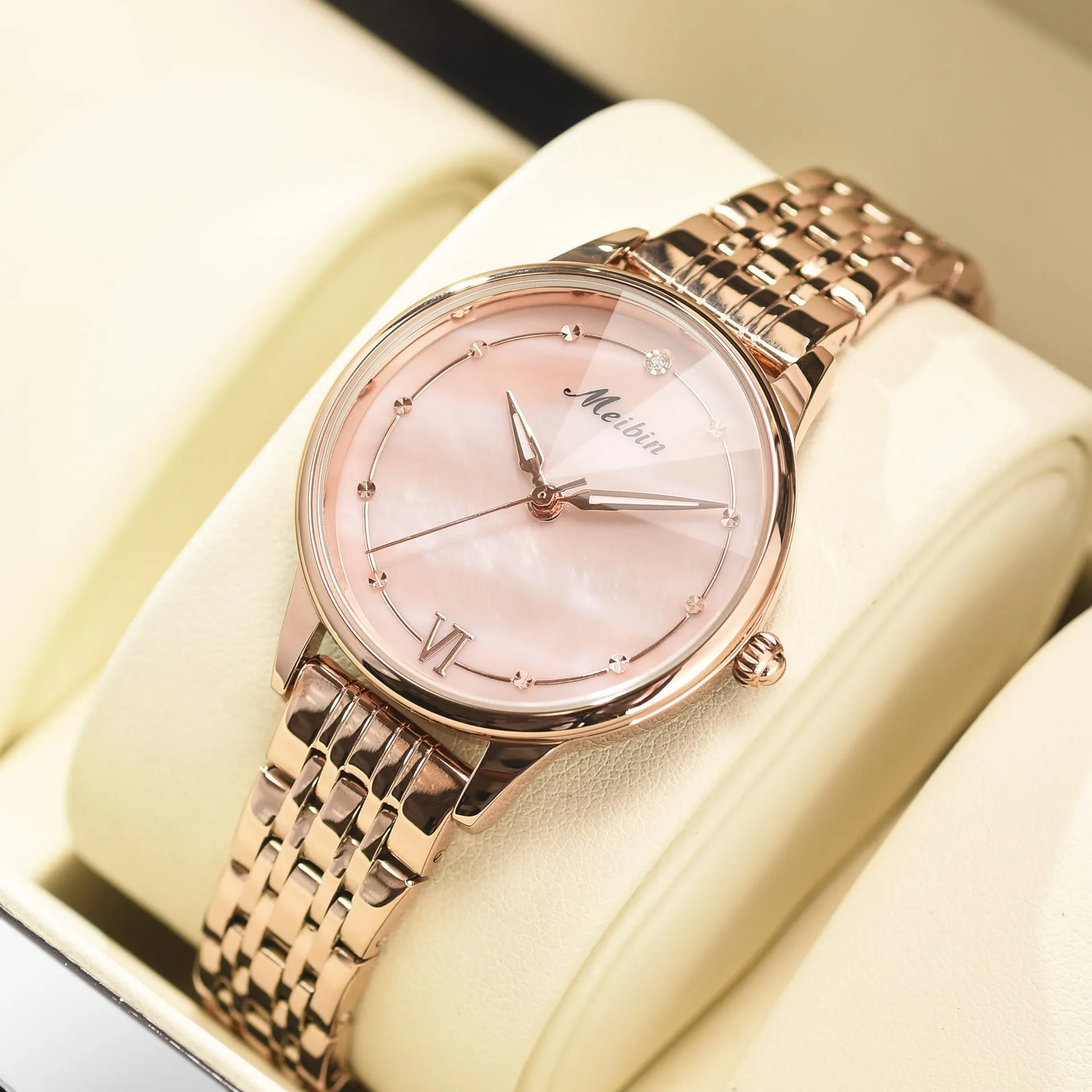 Elegant Geneva Diamond Quartz Watch for Women