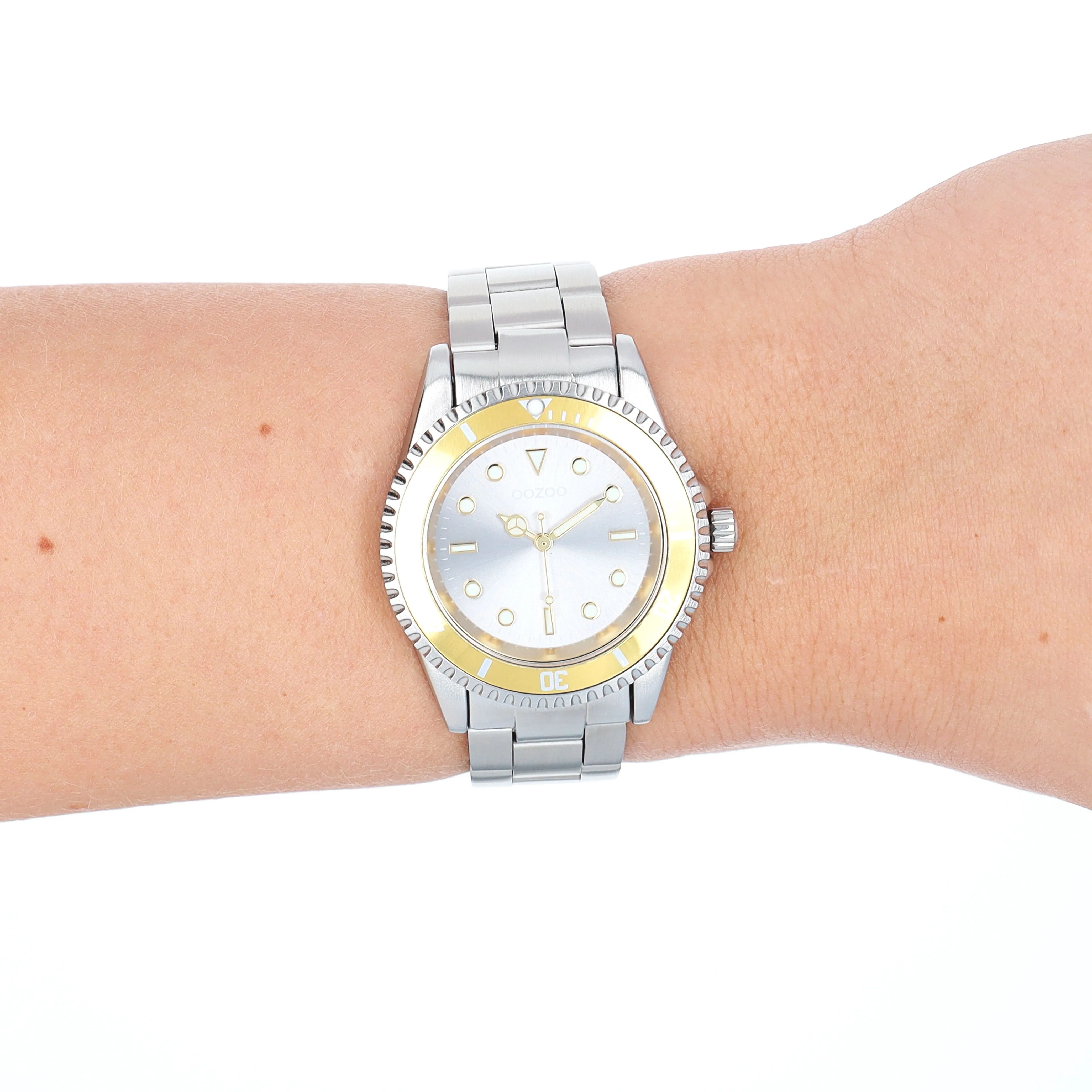 Silver coloured/gold  OOZOO watch with silver coloured stainless steel bracelet - C11145