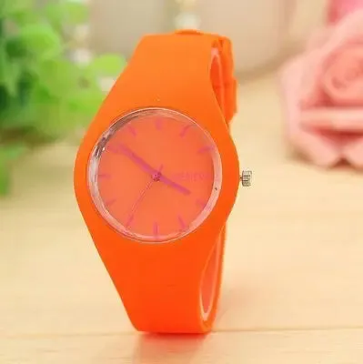 T-GOER Casual Watch - Women's