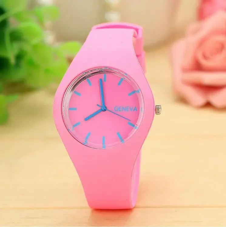 T-GOER Casual Watch - Women's